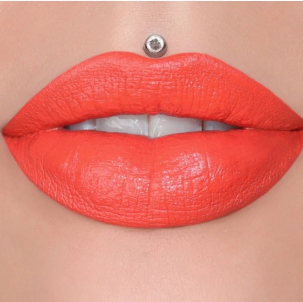 Jeffree Star Velvet Trap Lipstick in Prick